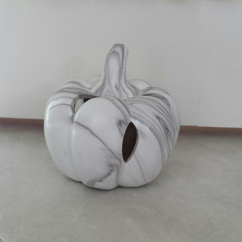 Ceramic Pumpkin - Picture 2 of 10
